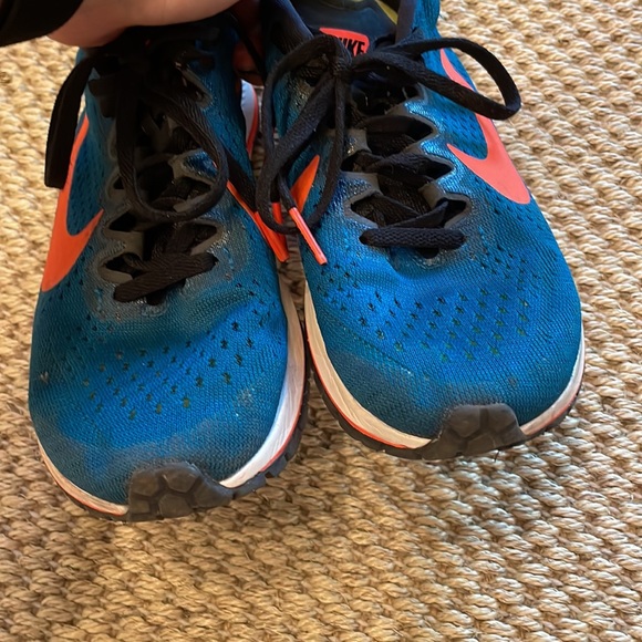 Nike Road Racing Shoes - Picture 5 of 7